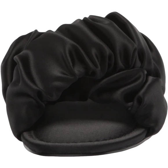 NIB The Drop Brianna Ruched Cross Strap Flat Sandal Size 8.5 - Picture 4 of 10